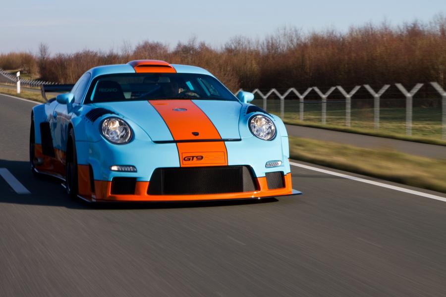  Porsche GT9-CS by 9ff 2012 года  (фото 19 из 40)